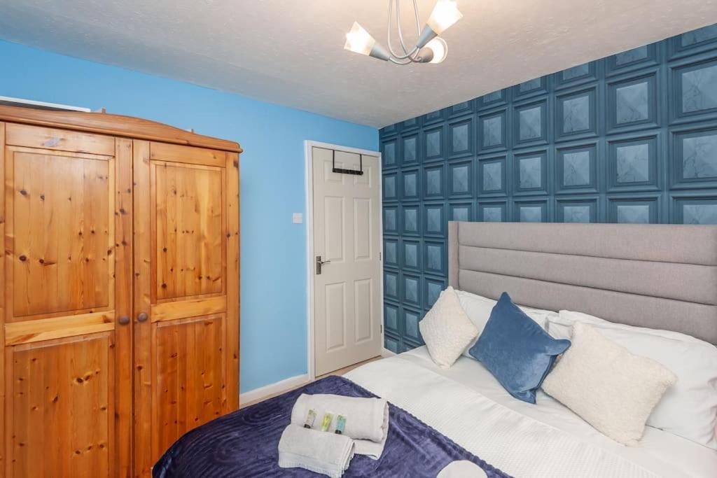 Leed City Centre - Armley Wortley Leeds  Zewnętrze zdjęcie