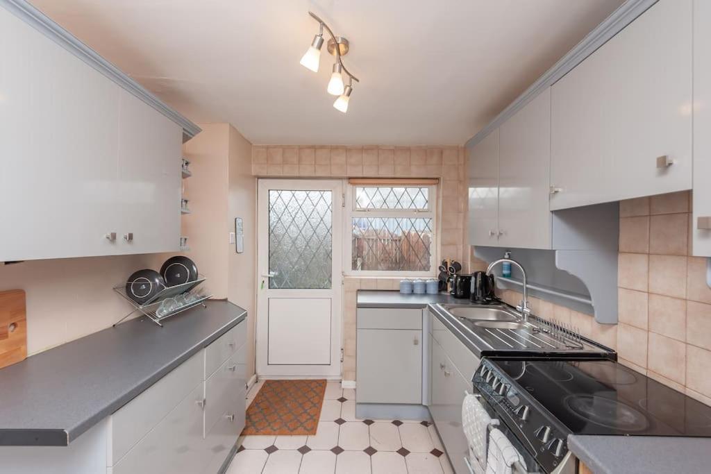 Leed City Centre - Armley Wortley Leeds  Zewnętrze zdjęcie