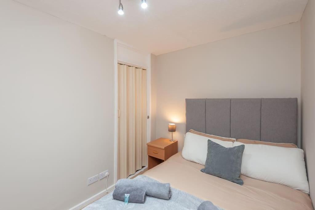 Leed City Centre - Armley Wortley Leeds  Zewnętrze zdjęcie