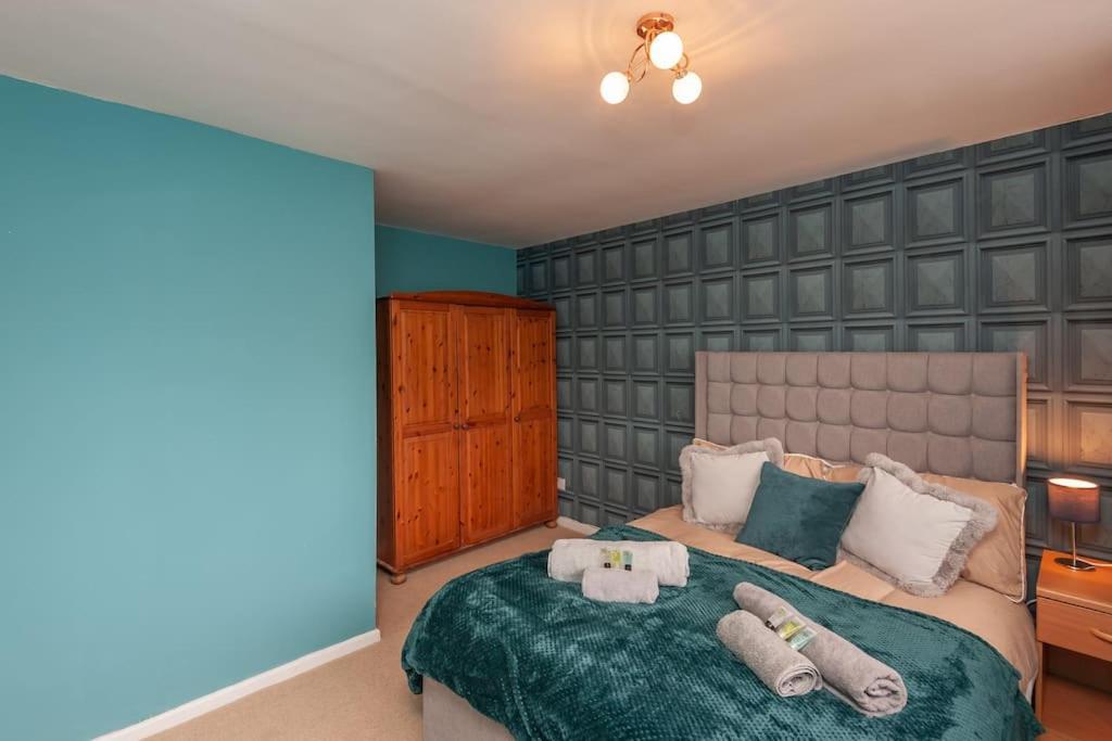 Leed City Centre - Armley Wortley Leeds  Zewnętrze zdjęcie